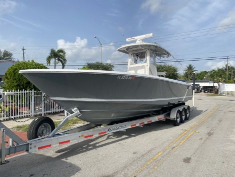 Power boats For Sale in Florida by owner | 2011 Contender 32 ST